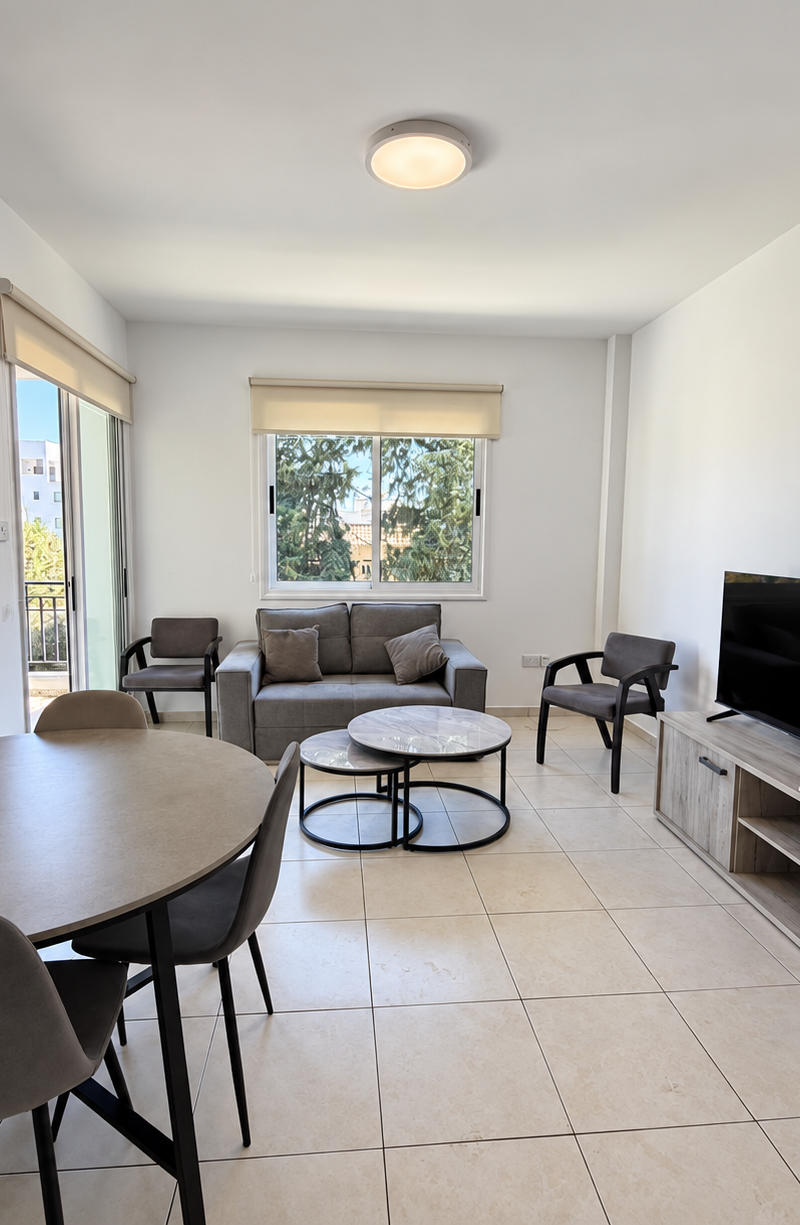 2-Bedroom Top Floor Apartment in Universal Area, Paphos - photo 1
