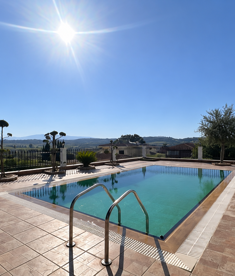 5-Bedroom Villa with Private Pool in Stroumbi, Paphos - photo 1