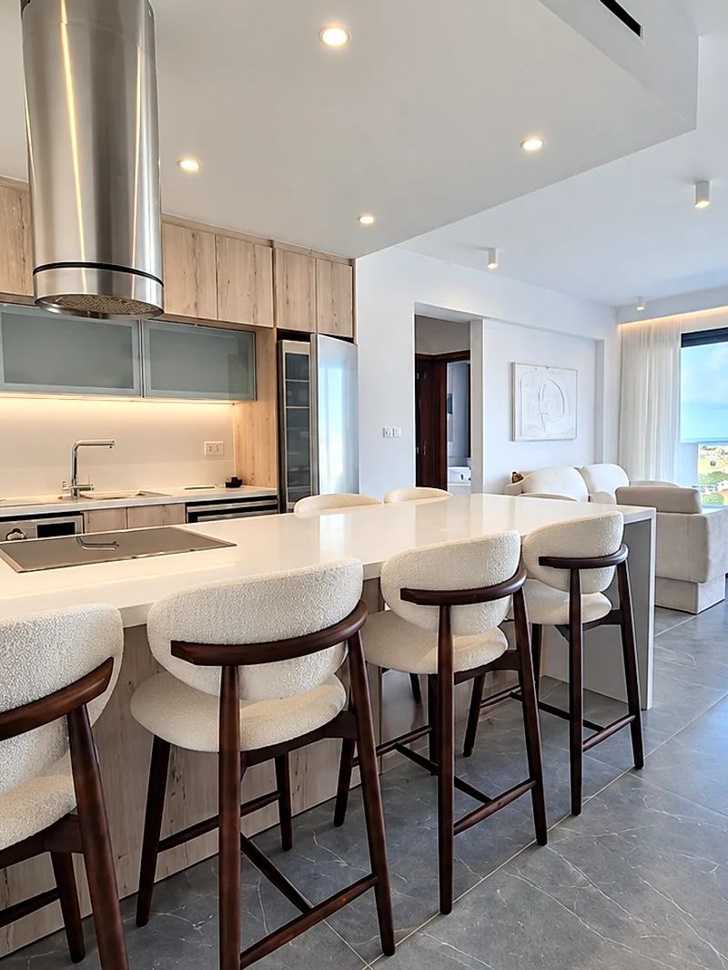 2-Bedroom Penthouse with Sea Views in Paphos in Paphos Centre, Paphos - photo 1